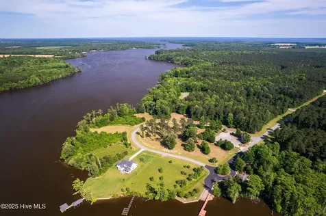 348 Plantation Circle Edenton NC 27932