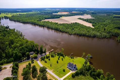 348 Plantation Circle Edenton NC 27932