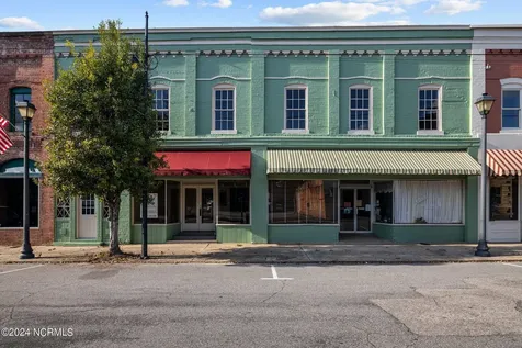 113-117 W Water Street Plymouth NC 27962