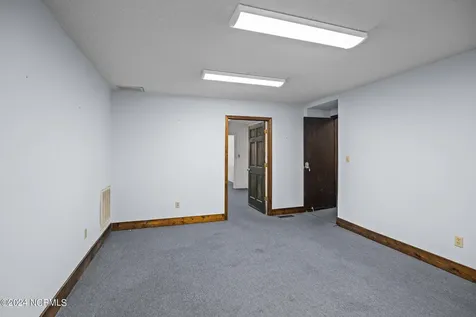 113-117 W Water Street Plymouth NC 27962