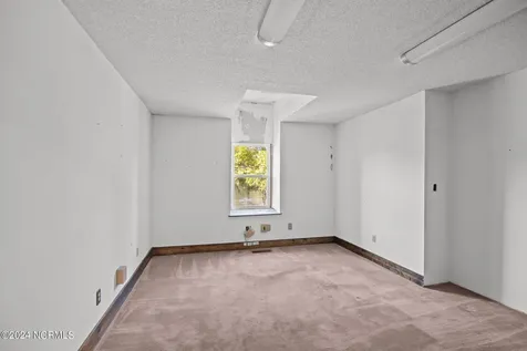 113-117 W Water Street Plymouth NC 27962