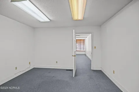 113-117 W Water Street Plymouth NC 27962