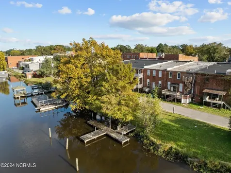 113-117 W Water Street Plymouth NC 27962