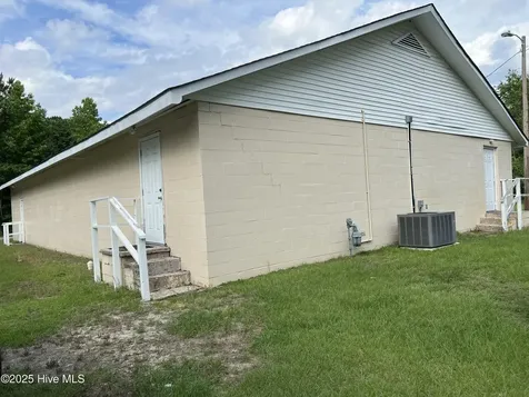 101 Railroad Street Rockingham NC 28379