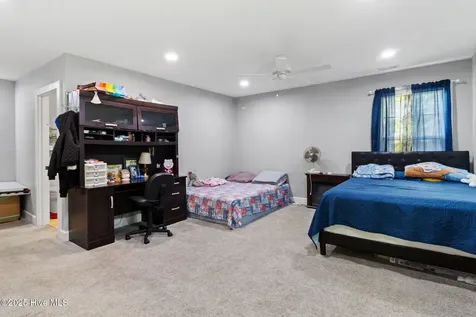 406 Walnut Street Elizabeth City NC 27909