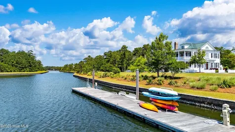 489 Ballast Point Oriental NC 28571