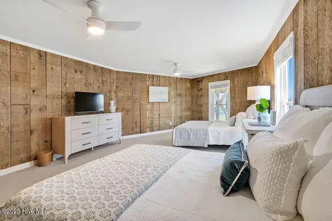 6008 W Beach Drive Oak Island NC 28465