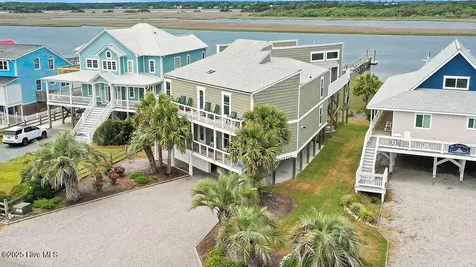 6008 W Beach Drive Oak Island NC 28465
