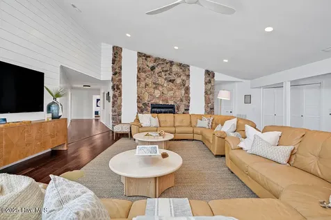 6008 W Beach Drive Oak Island NC 28465
