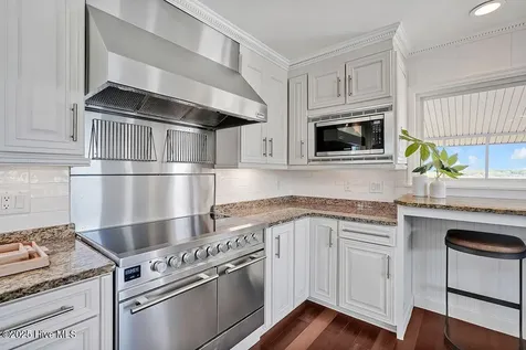 6008 W Beach Drive Oak Island NC 28465