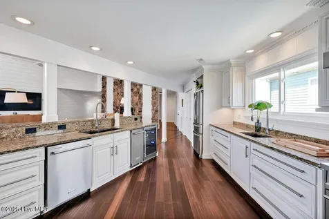 6008 W Beach Drive Oak Island NC 28465