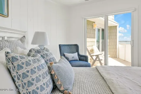 6008 W Beach Drive Oak Island NC 28465