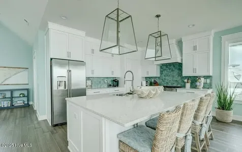 30 Porpoise Place North Topsail Beach NC 28460