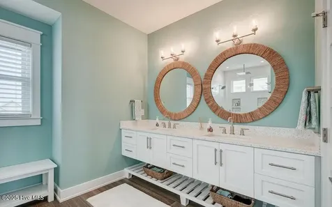 30 Porpoise Place North Topsail Beach NC 28460