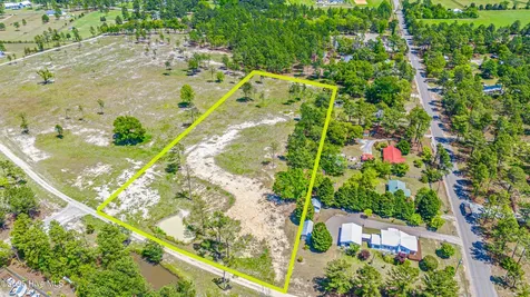 420 Huntland Road Vass NC 28394
