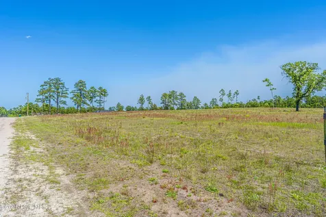 430 Huntland Road Vass NC 28394