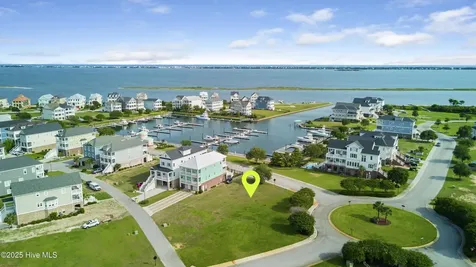 818 Cannonsgate Drive Newport NC 28570