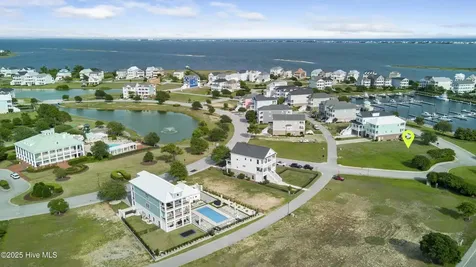 818 Cannonsgate Drive Newport NC 28570