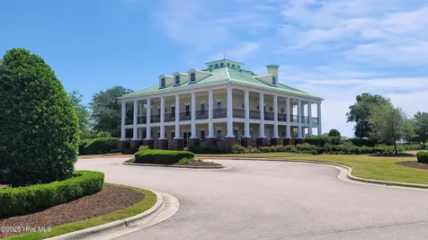 818 Cannonsgate Drive Newport NC 28570
