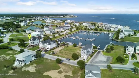 818 Cannonsgate Drive Newport NC 28570