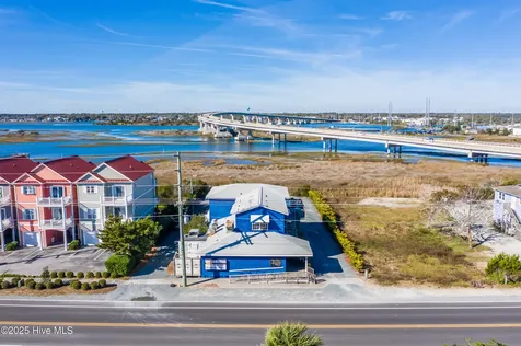 211 S Topsail Drive Surf City NC 28445