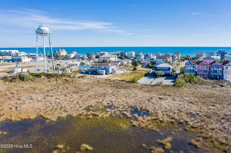 211 S Topsail Drive Surf City NC 28445