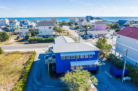 211 S Topsail Drive Surf City NC 28445