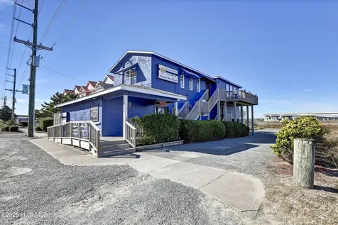 211 S Topsail Drive Surf City NC 28445