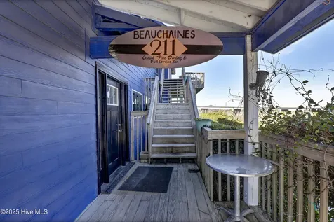 211 S Topsail Drive Surf City NC 28445