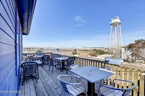211 S Topsail Drive Surf City NC 28445
