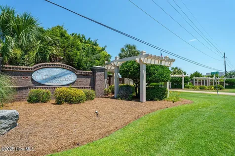 15 Sailview Drive North Topsail Beach NC 28460
