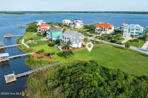 15 Sailview Drive North Topsail Beach NC 28460