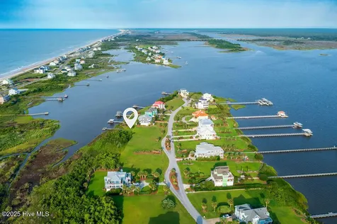 15 Sailview Drive North Topsail Beach NC 28460