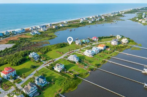 15 Sailview Drive North Topsail Beach NC 28460