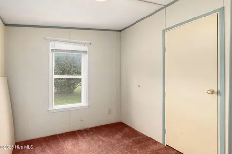 100 Lindsey Court Beaufort NC 28516
