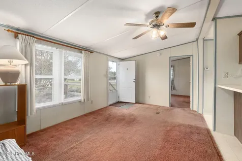 100 Lindsey Court Beaufort NC 28516