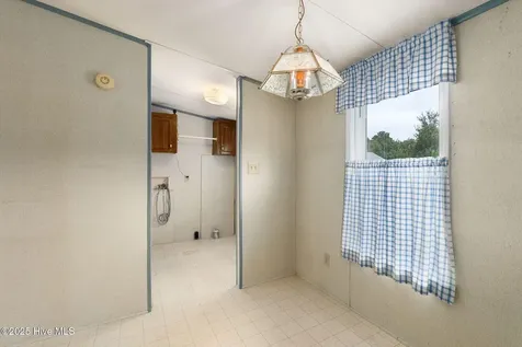 100 Lindsey Court Beaufort NC 28516