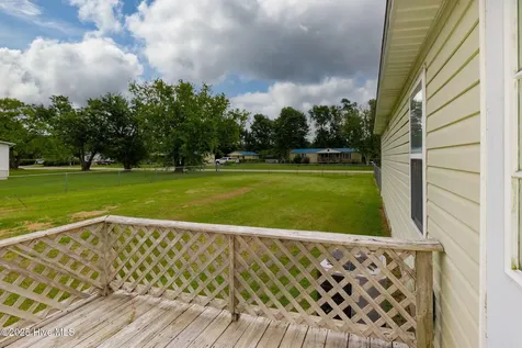 100 Lindsey Court Beaufort NC 28516