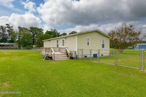 100 Lindsey Court Beaufort NC 28516