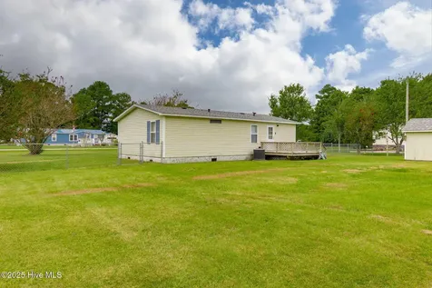100 Lindsey Court Beaufort NC 28516