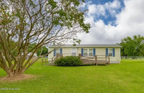 100 Lindsey Court Beaufort NC 28516