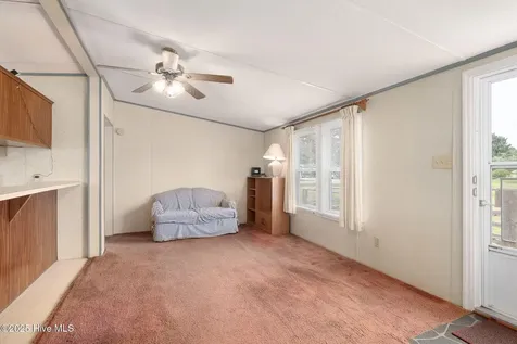 100 Lindsey Court Beaufort NC 28516