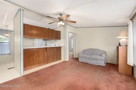 100 Lindsey Court Beaufort NC 28516