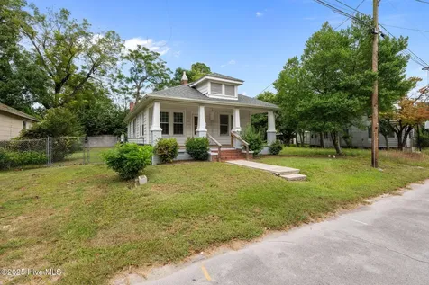 1810 Wilmington Street New Bern NC 28560