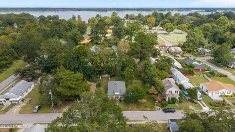 1810 Wilmington Street New Bern NC 28560