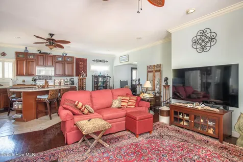 217 Broad Street Beaufort NC 28516