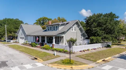 217 Broad Street Beaufort NC 28516