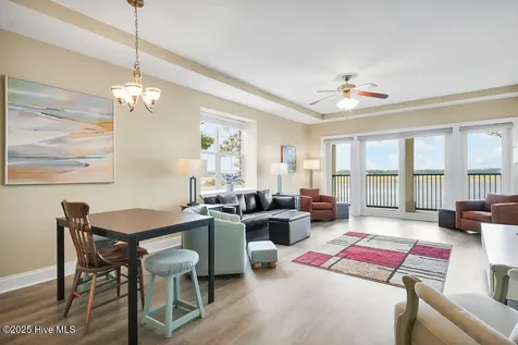 2100 Marsh Grove Lane Southport NC 28461