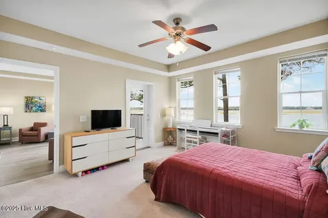 2100 Marsh Grove Lane Southport NC 28461