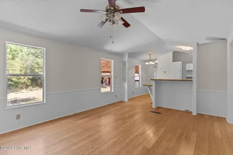 4243 Main Sail Street SE Southport NC 28461